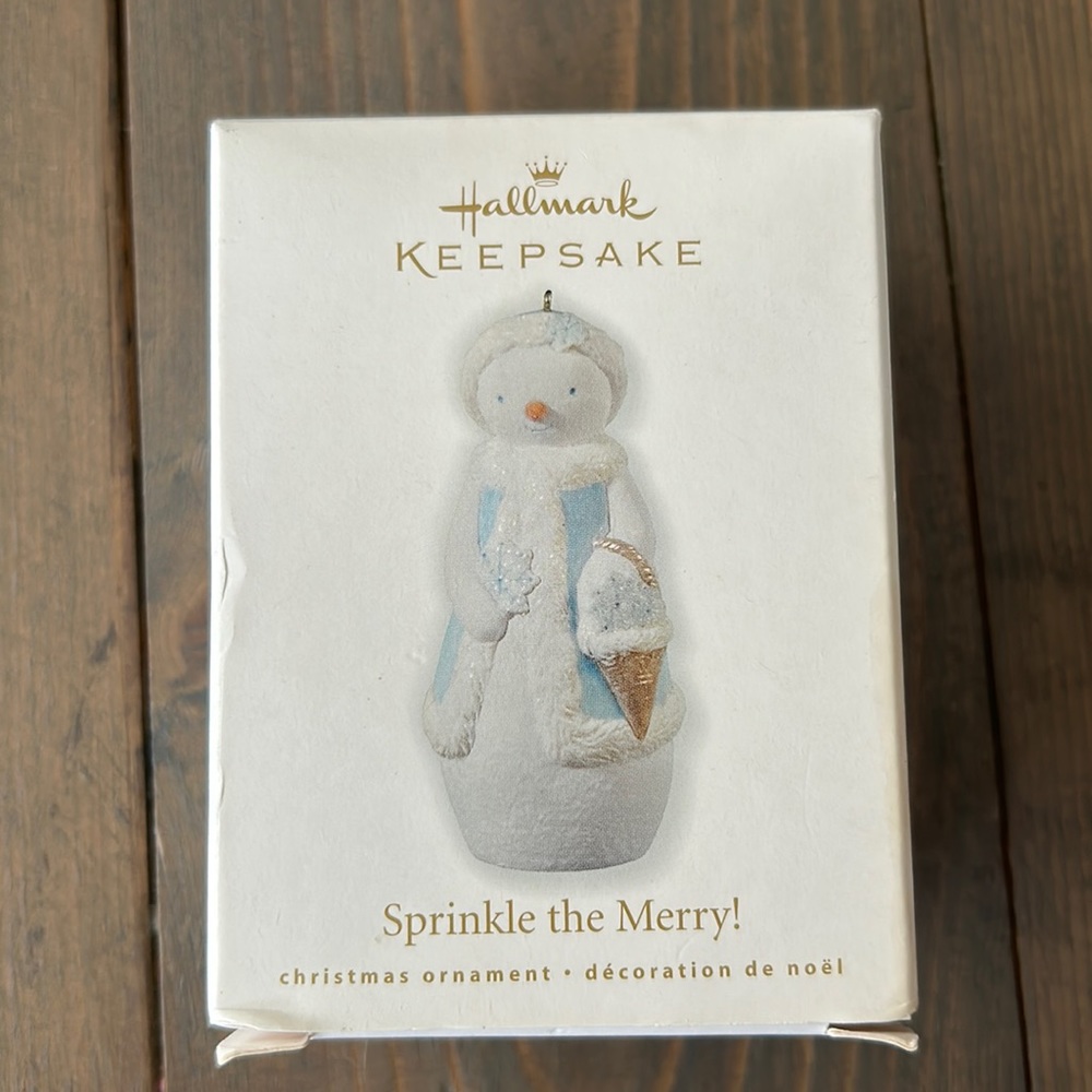 Hallmark Snowman Sprinkle the Merry Ornament